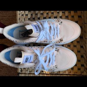 Vans UltraRange EXO Leila Hurst in leopard print